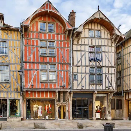 Apartment La Cle Des Sens - Univers Envoutant Et Sensuel - Climatisation
